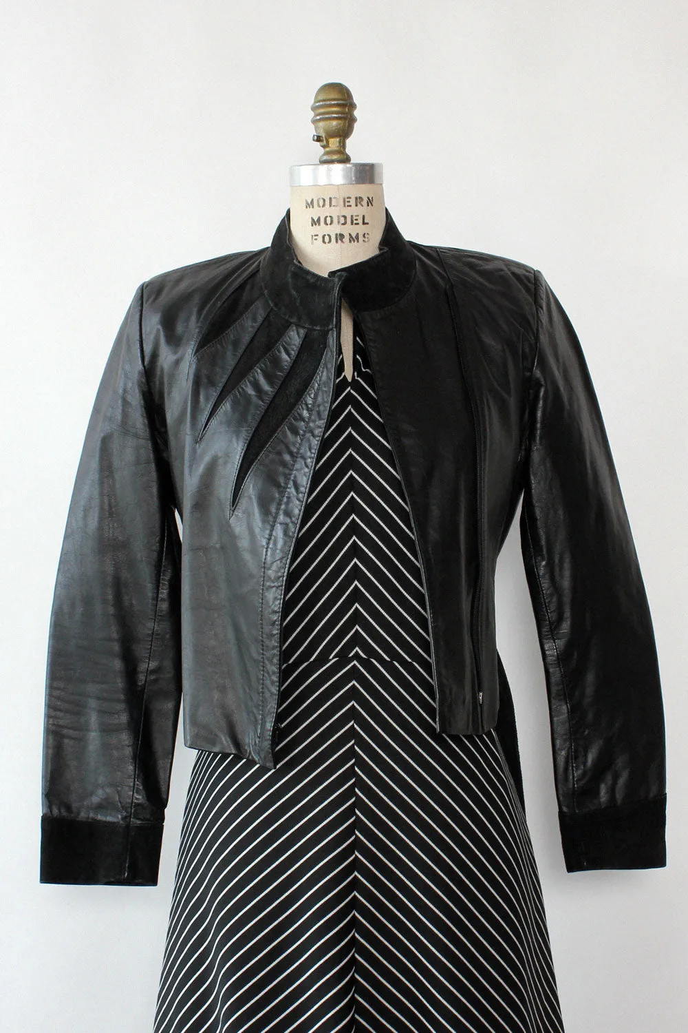 Angular Cropped Leather Jacket XS/S