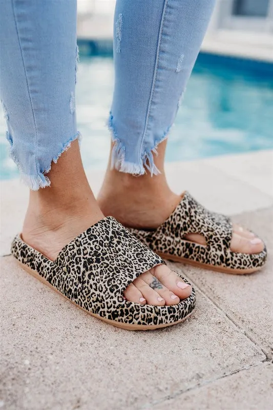 Insanely Comfortable Slides in Brown Leopard