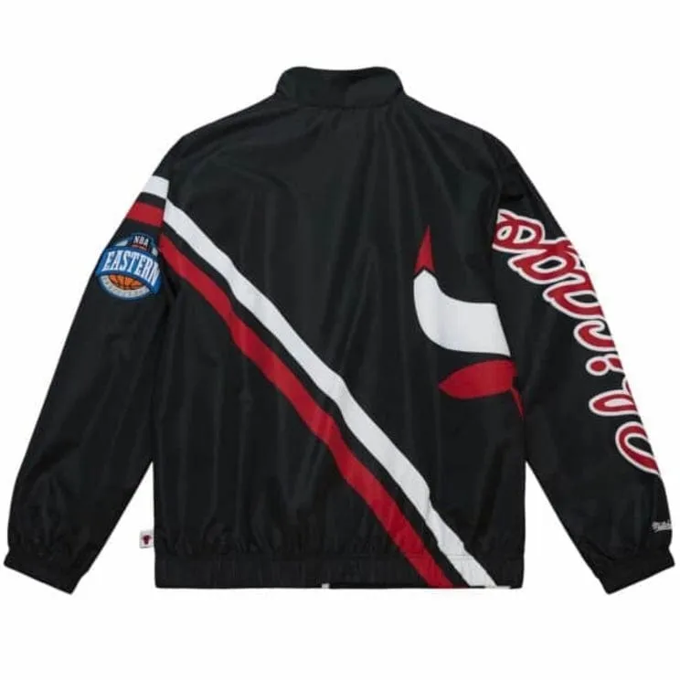 Mitchell & Ness NBA Chicago Bulls Exploded Logo Warm Up Jacket (Black)