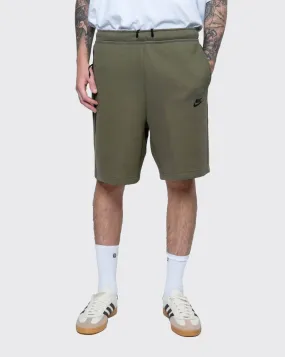 nike tech fleece short