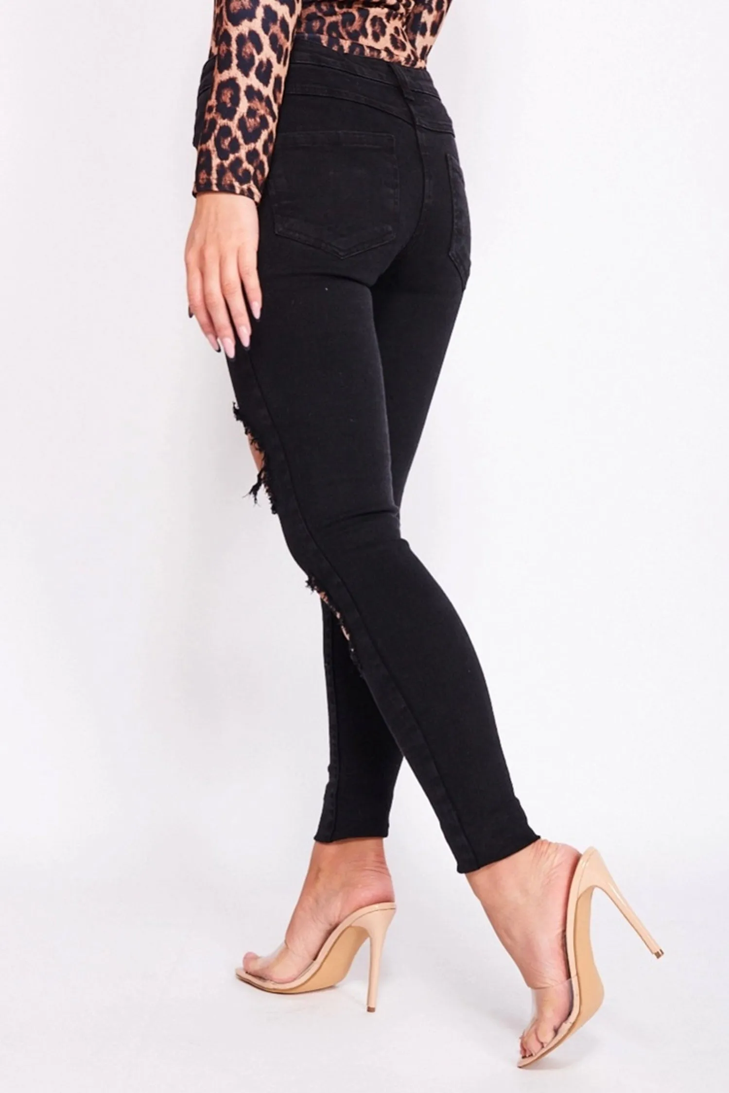 Pantalone jeans skinny nero con strappi