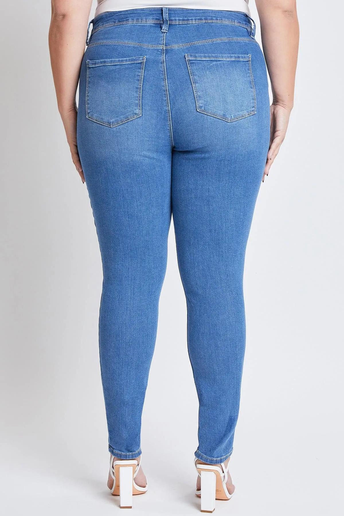 Plus Size Women's Essential Sustainable Skinny Jeans