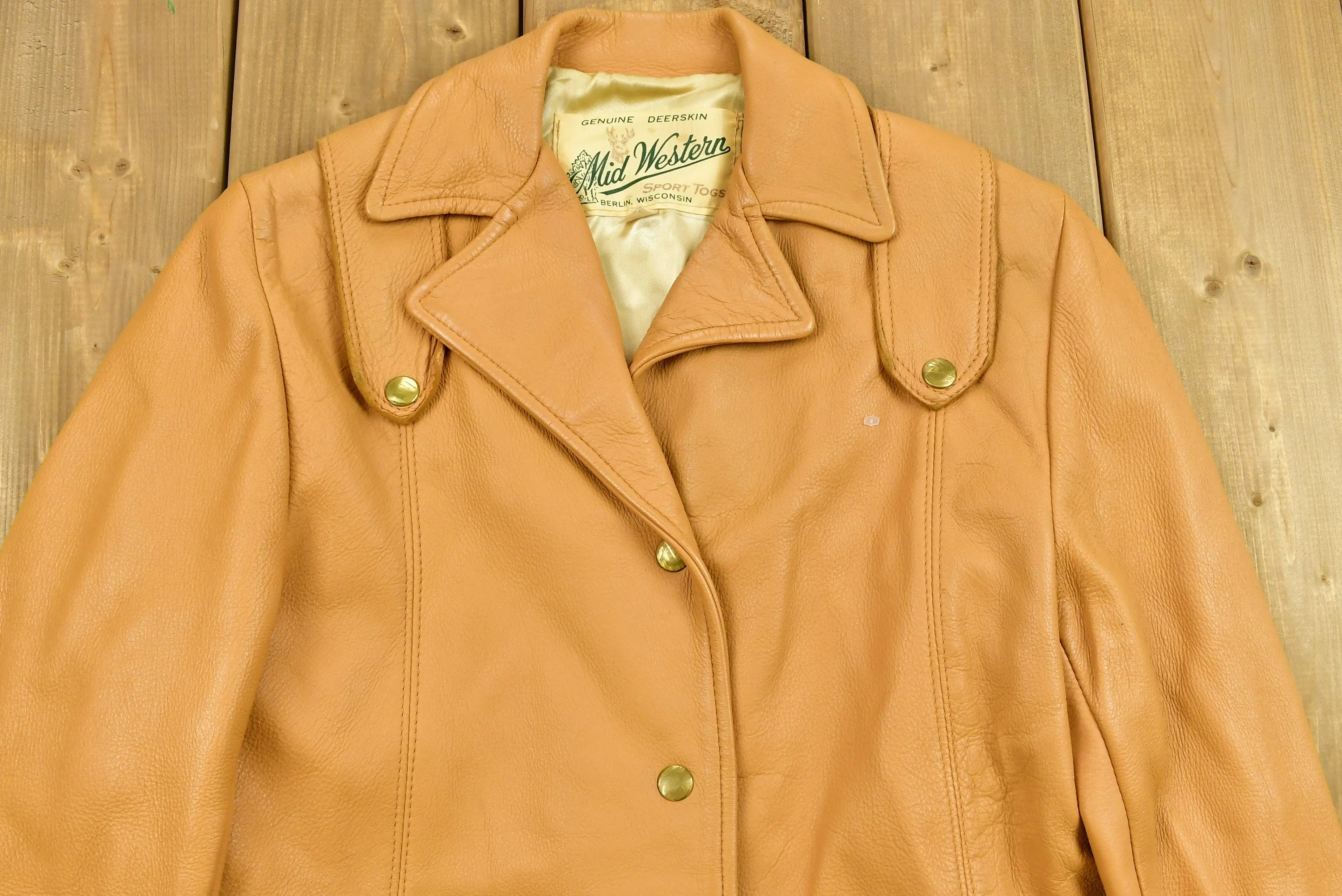 Vintage 1960's Genuine Deerskin Jacket / Mid Western Sport Togs / Berlin Wisconsin / Leather Coat / Winter Outerwear / Streetwear Fashion